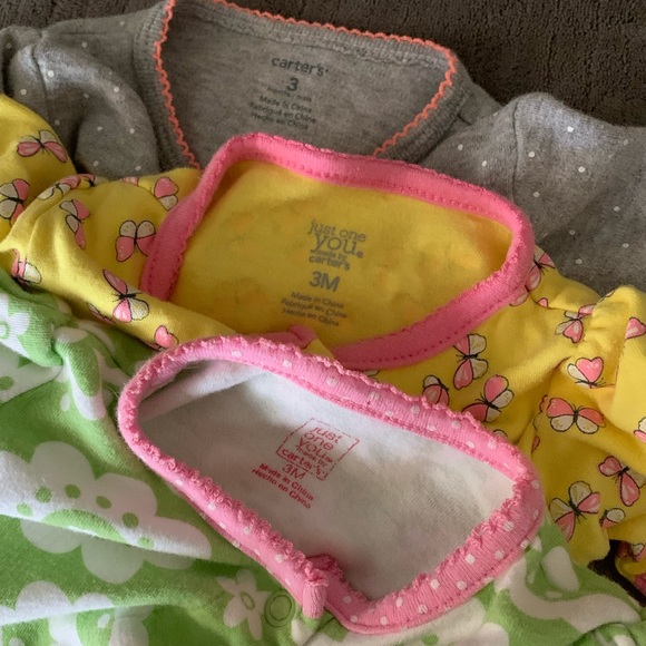 SOLD 3 Carter’s footies - Picture 6 of 6